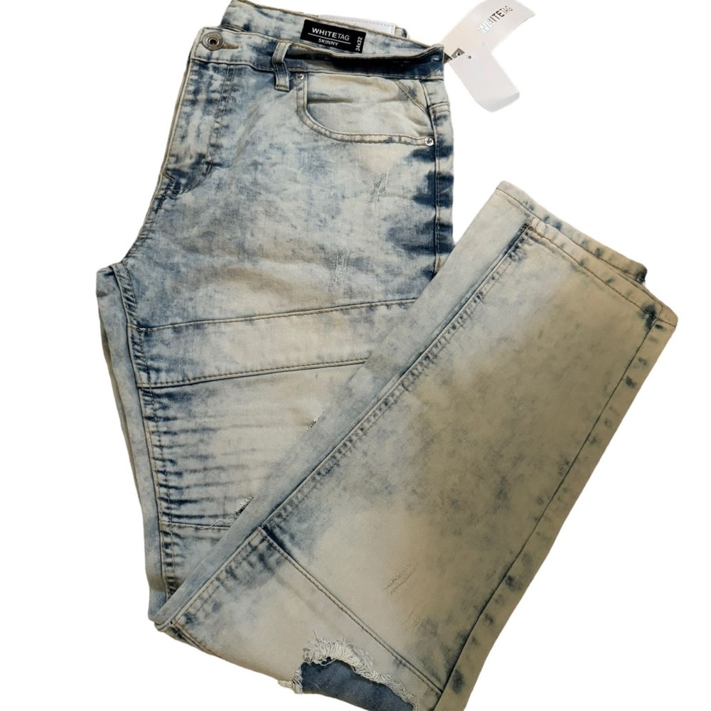 White tag  Skinny Jeans